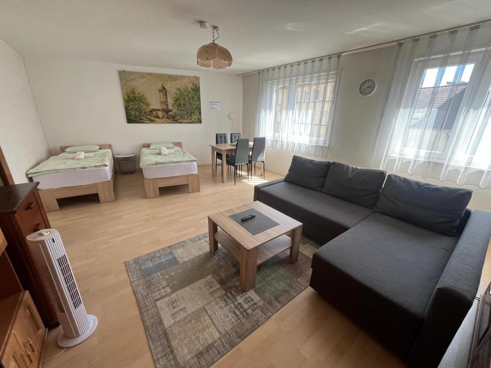Schoene Ferienwohnung In Saarbrücken Exterior foto