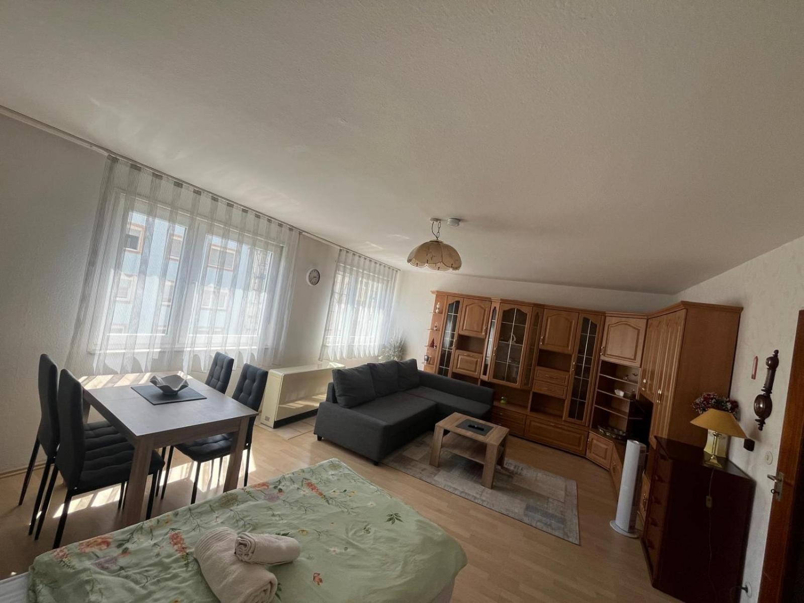 Schoene Ferienwohnung In Saarbrücken Exterior foto